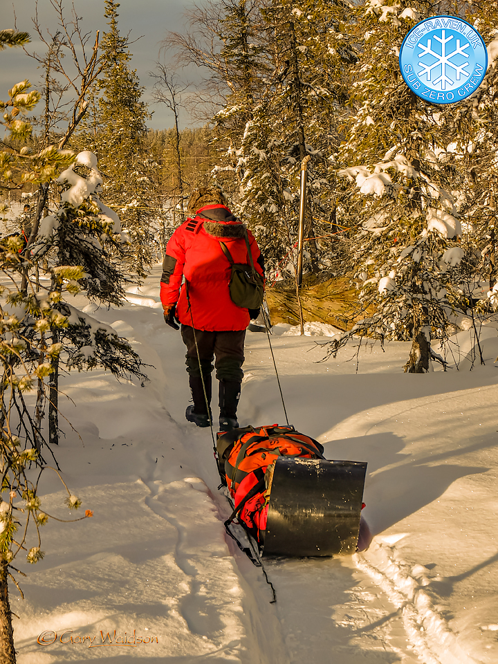 Dave leaving - Ice Raven - Sub Zero Adventure - Copyright Gary Waidson, All rights reserved.