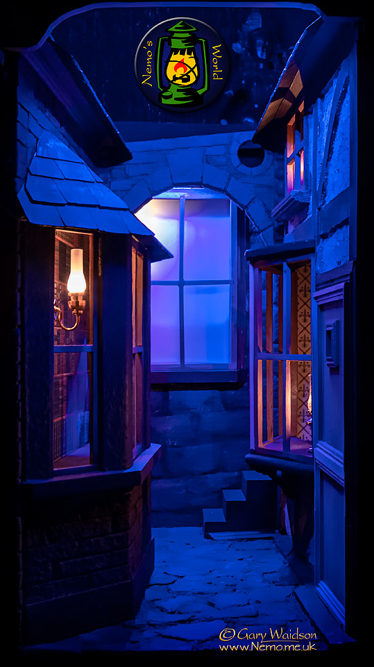 "Fingers End" A book nook project  - The Steam Tent Co-operative. © Gary Waidson - www.Steamtent.uk 