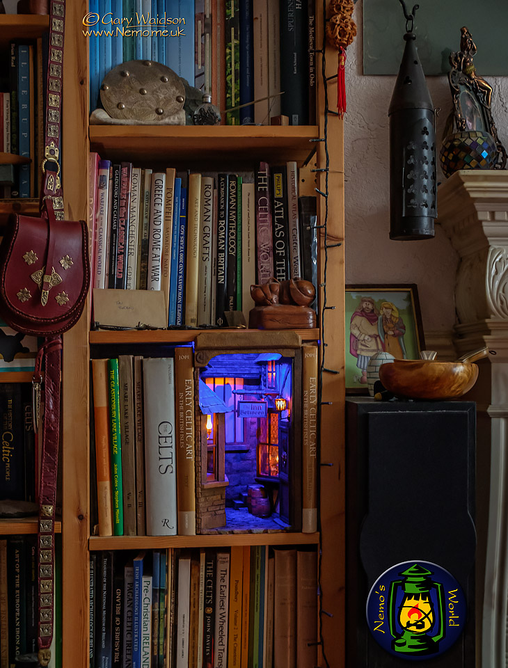 "Fingers End" A book nook project  - The Steam Tent Co-operative. © Gary Waidson - www.Steamtent.uk 