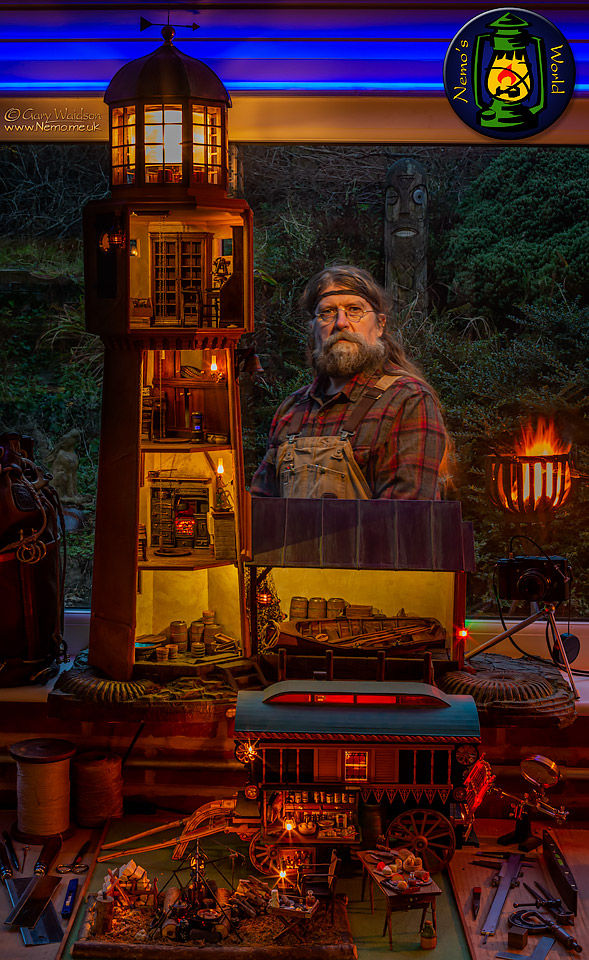 Gary Waidson (Wayland) with the Vardo and Ammon Rock Lighthouse. - © Gary Waidson - All Rights Reserved - www.Nemo.me.uk