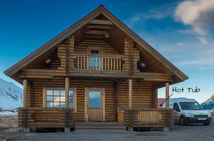 Cabin at �lafsfj�r�ur (Olafsfjordur), Iceland - Photo Expeditions - � Gary Waidson - All Rights Reserved