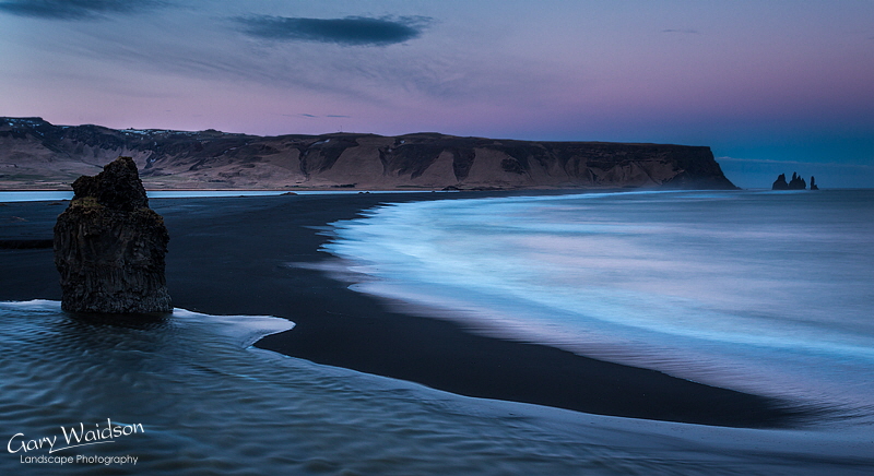 Dyrh�laey (Dyrholaey), Iceland - Photo Expeditions - � Gary Waidson - All Rights Reserved