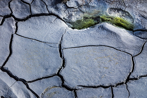 Hverar�ndor Hverir (Hverarondor Hverir), Iceland - Photo Expeditions - � Gary Waidson - All Rights Reserved