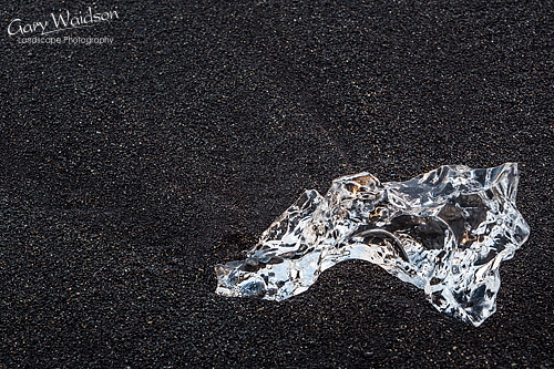 J�kuls�rl�n (Jokulsarlon), Iceland - Photo Expeditions - � Gary Waidson - All Rights Reserved